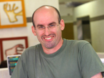 זיו שחורי מהמתוקים של זיו