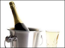 אין כמו בקבוק שמפניה צונן 