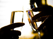 שמפנייה תשמח לבב אנוש