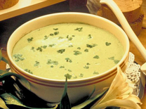 מרק ארטישוק ירושלמי. אפשר להוסיף ערמונים