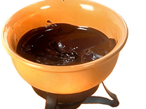 עד המאה ה-18 השוקולד הגיע במשקה בלבד