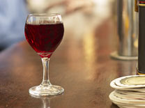 שולחן עץ: העיצוב הטבעי