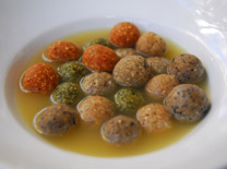 בטטה, כבד עוף, טפנד זיתים, פסטו....