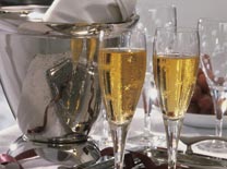 לכו על שתייה שהכי קל להחזיק ביד 