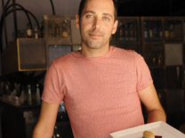 שף ניר צוק חוגג את ליל הסדר בקורדיליה