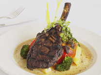 מזמינים במסעדה ביום העצמאות