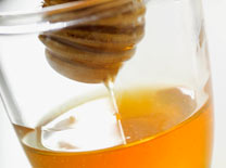 מה עושה לנו הדבש?