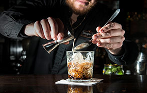 ברים מומלצים בחיפה