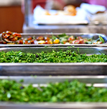 אוכל מוכן צמחוני בראש העין – כך תיהנו ממנות צמחוניות טריות ומפנקות בלי להרים סיר