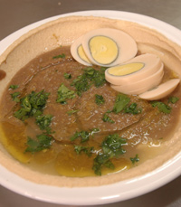 חומוס פול עם טעם לימוני - החומוסיה של זרזיר