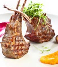 זוג צלעות בייבי טלה של ערמונים